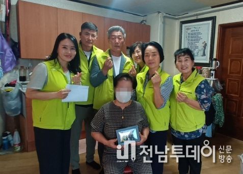 광양시 광영동지역사회보장협의체, ‘탄생화, 찾아가는 생일잔치’ 큰 호응