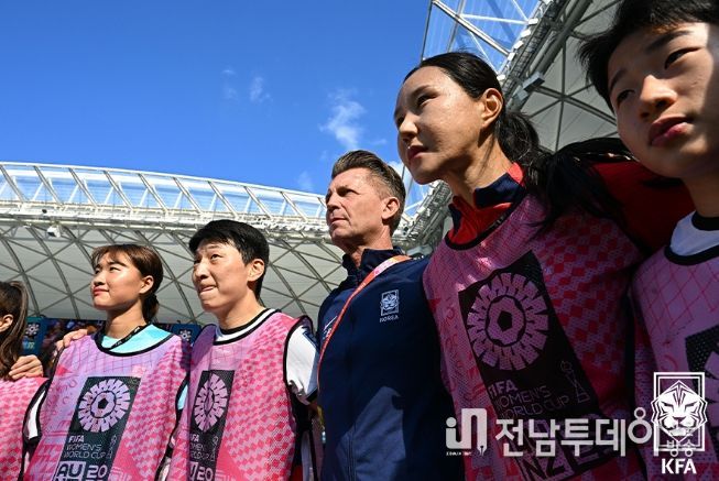 '이민아 발탁' 여자 축구대표팀