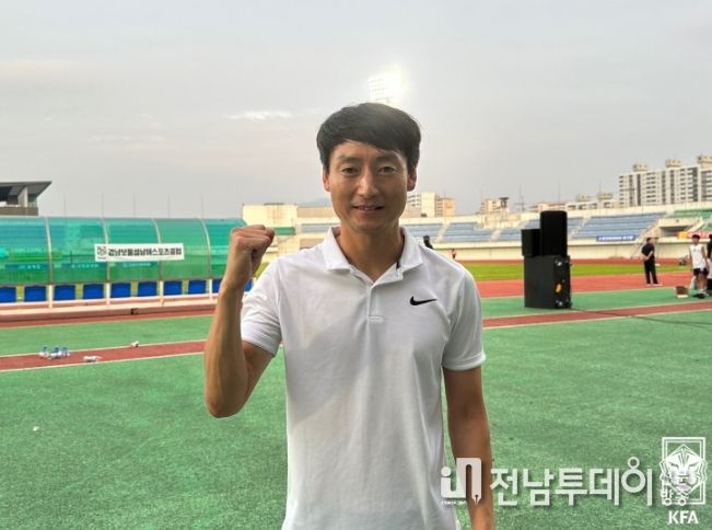 순천FCU15 이영수 감독