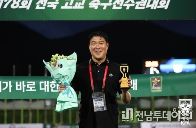 영등포공고 김재웅 감독