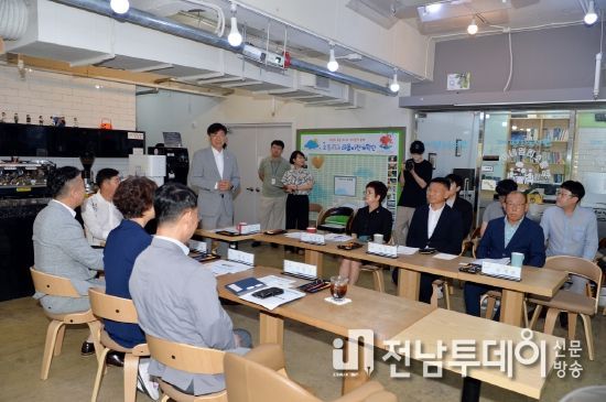 광양시의회 총무위원회, 주민자치회 우수사례 선진지 견학