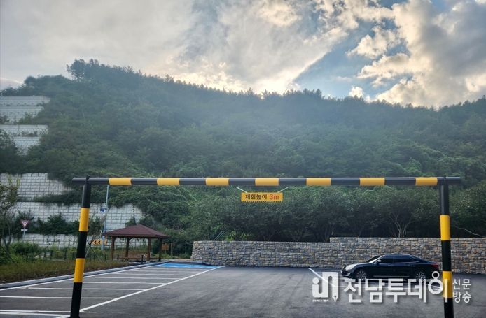광양시, ‘구봉산 전망대’ 어사길 산책로 주차장 준공