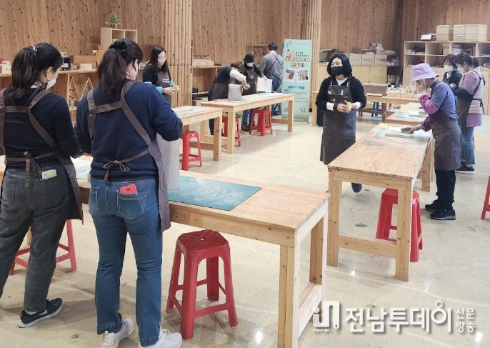 붉은오름자연휴양림 목재문화체험 프로그램