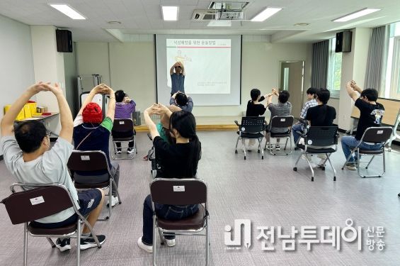 수완건강생활지원센터 장애인 낙상 예방 운동교실 사진