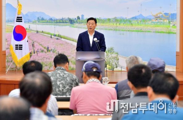 장성군, 식량작물 종합평가회 개최… 쌀 농가에 희망 전했다