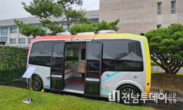 광주광역시 생산 자율주행버스·전술차량, 국제전시회 출품