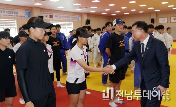 전남도 대표 선수단 격려