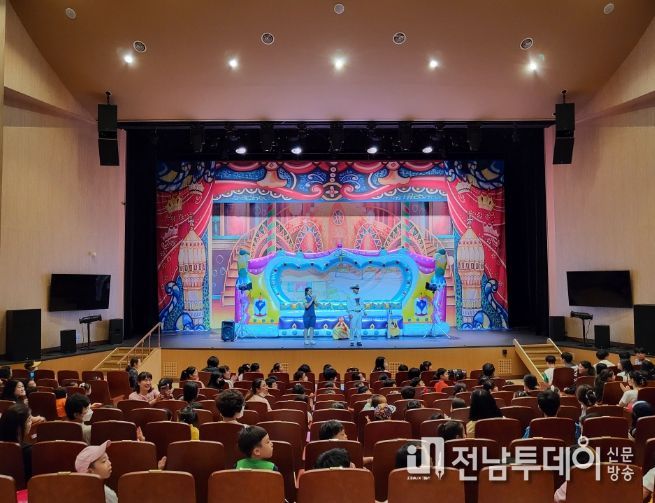 진도군, ‘치매극복의 날’ 인형극 공연 실시