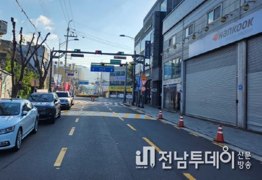교통 혼잡구간 한쪽 주차제 운영: 화순군이 10월 10일부터 시행한 “도심권 교통 혼잡구간 한쪽 주차제 시범운영” 사진