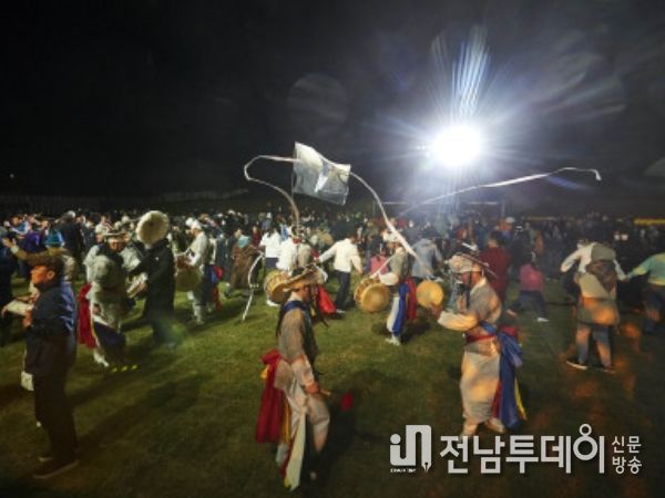 전남 신안군 ‘2023 문화의 달’ 성료… 섬 문화 세계화 가능성 봤다