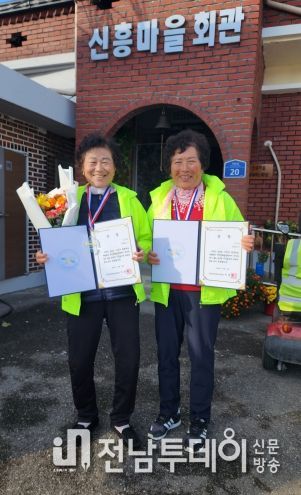 곡성군 옥과 신흥마을,‘문해골든벨’우수상 2명 수상 쾌거