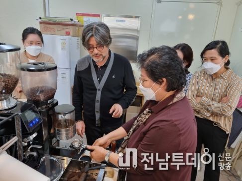 ‘털보의 커피놀이터’, 사회적가치 실현 앞장