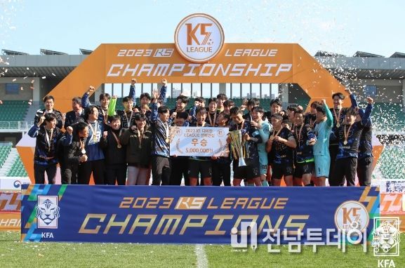 벽산플레이어스FC, 창단 첫 K5 챔피언십 우승