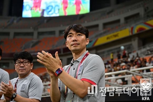 변성환 감독