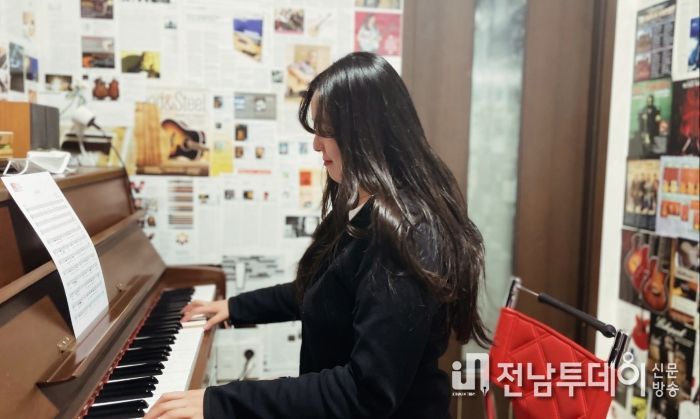 '뮤지크 실용음악학원' 김일영 원장