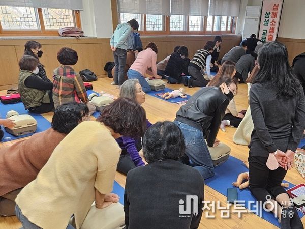 여수시 드림스타트 아동복지교사, 심폐소생술 교육 수료