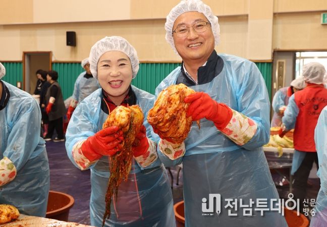 구례군, 사랑의 김장 김치! 기쁨 한가득 온정 나눔 실천