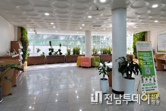 영암군 삼호도서관, 산림청 국산재 활용 촉진 공모 선정