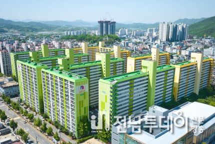 화순군 만원 임대주택 전경(전남 화순군 화순읍 광덕로 215 소재)
