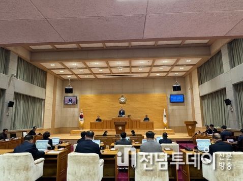 신안군의회, 제316회 제2차 정례회 폐회를 끝으로 2023년 의사일정 마무리
