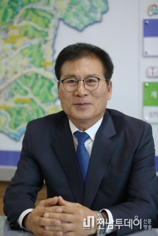이상익 함평군수