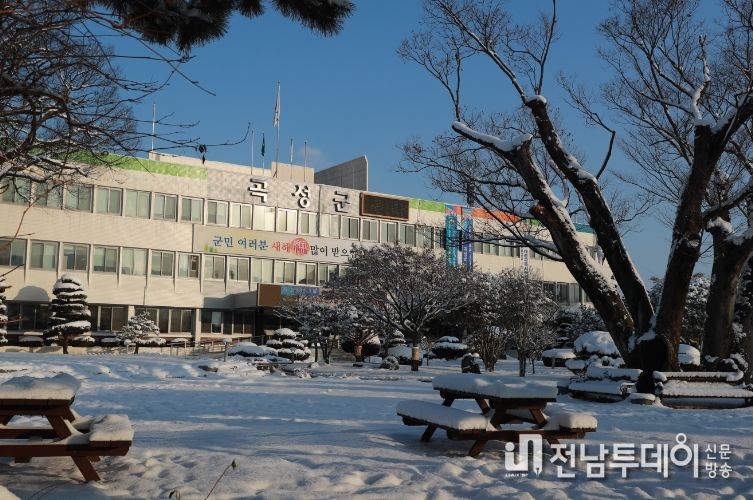곡성군, ‘무릎인공관절 수술비’ 지원 확대