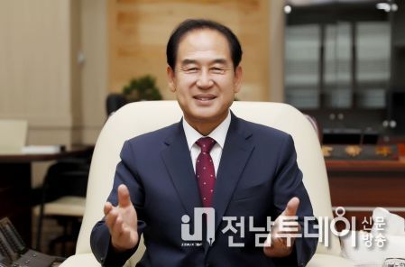 김희수 진도군수, ‘아름답고 건강한 미래혁신 진도’ 비전 제시
