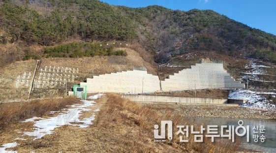 급경사지 정비 완료(장치지구)