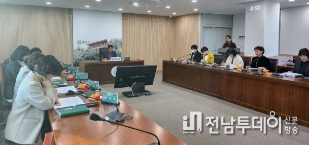 담양군, ‘담양형 향촌돌봄 사업’ 실무추진단 간담회 열어