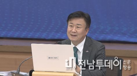 정기명 여수시장 “시정 현안·당면 업무 성과 직접 챙길 것”