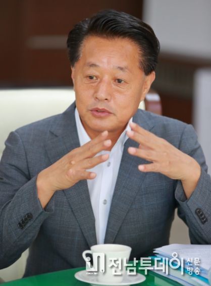 곡성 군민께 죄송한 마음 커, 이상철 군수 심경 밝혀
