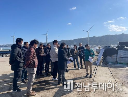 영광군 농식품부 대설 피해농가 현장점검, 신속한 지원 당부