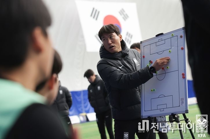 백기태 감독이 이끄는 남자 U-16 대표팀이 경주에서 소집훈련 중이다.