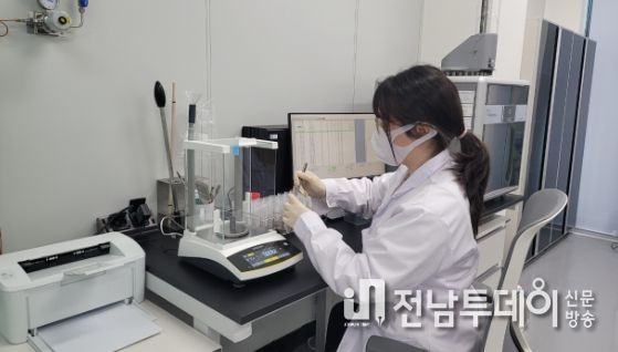 정밀분석장비를 이용한 토양검정