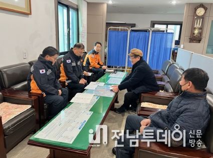 박원국 여수소방서장, 설명절 대비 여수관내시장 현장방문