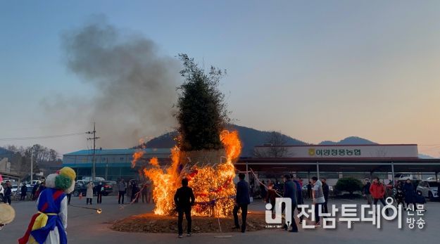 화순군, 관내 곳곳 정월 대보름 달집태우기 개최