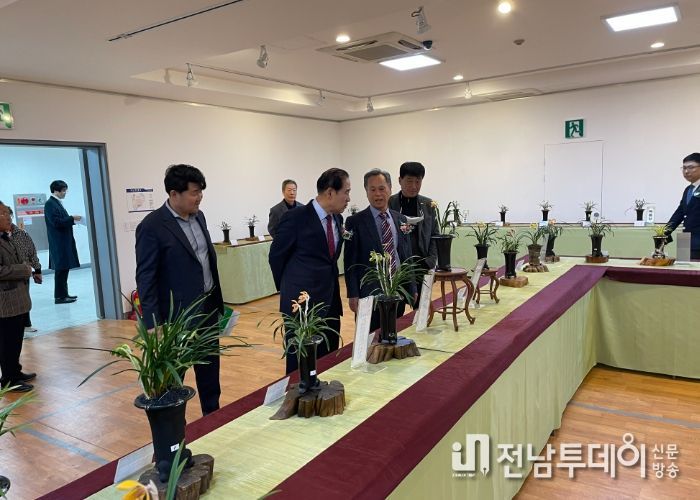 제24회 진도 난우회 춘란 전시회 개최