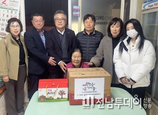 월야면 지역사회보장협의체 물품 전달 모