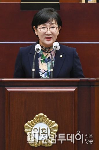 본회의장에서 5분 자유발언 중인 김수영 의원 (사진=김수영 의원 제공)