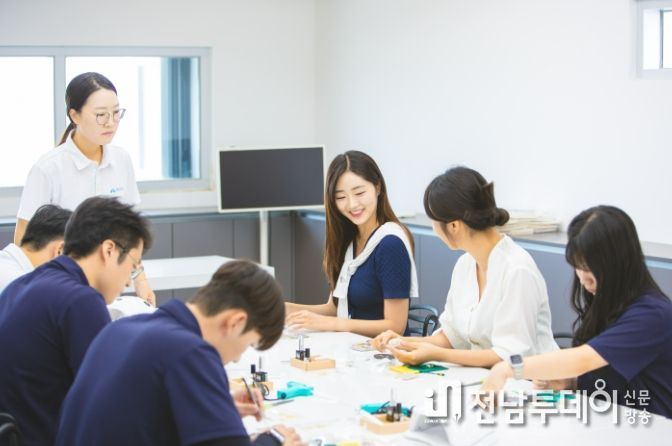 완도군, 해양 기후·문화 치유프로그램 만 원에 즐기세요!
