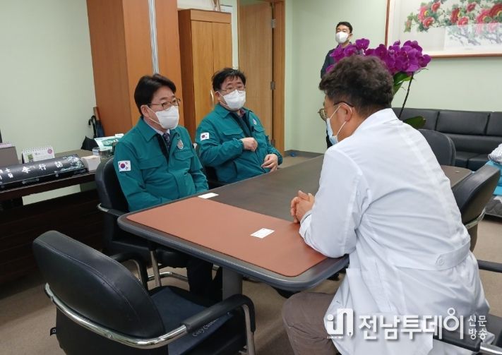 의료현장 방문한 현창훈 서귀포부시장