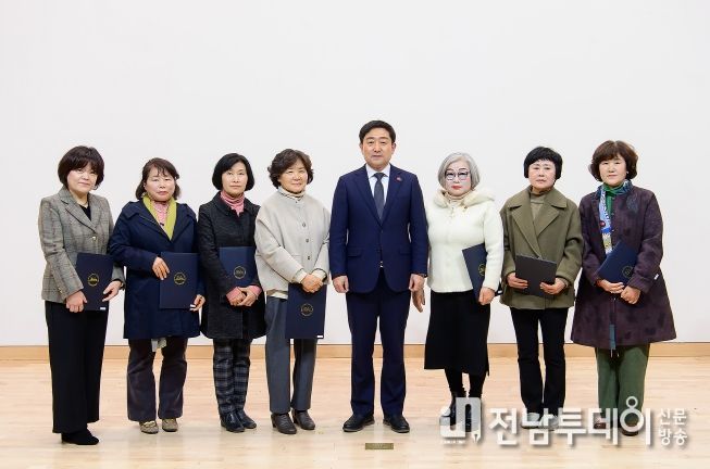 서귀포시, 소비자 식품위생 감시원 36명 위촉, 안전관리 강화