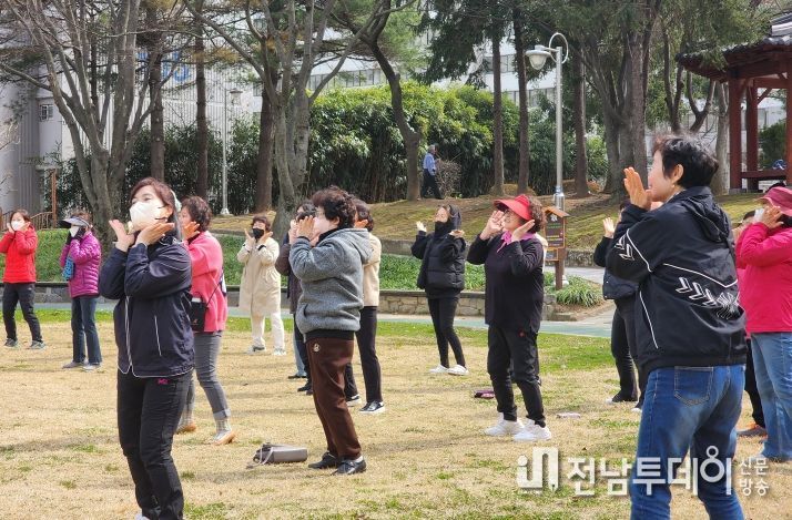 우산동 건강체조교실 사진
