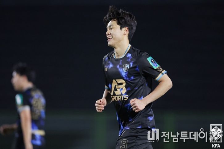 2024 하나은행 코리아컵 FC충주와의 1라운드 경기에 나선 강민구의 모습.
