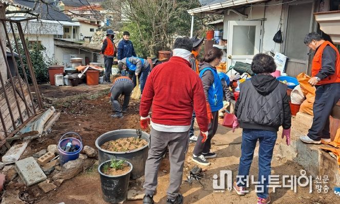 보성군, 회천면 취약계층 주거환경개선 봉사활동 실천