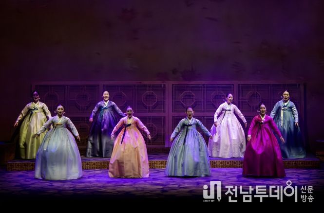 진도군, '진도토요민속여행 1,000회 특별공연' 성료