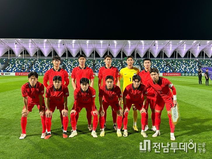 태국과의 WAFF U-23 챔피언십 8강에 선발로 나선 선수들의 모습.