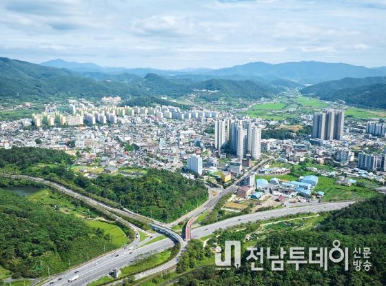 화순군, 경유차 매연저감장치 부착 및 건설기계 엔진 교체 지원