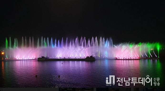 새단장해 돌아오는 춤추는 바다분수