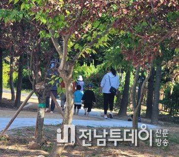 광주 남구, 효천2지구에 관내 6번째 ‘맨발 산책로’